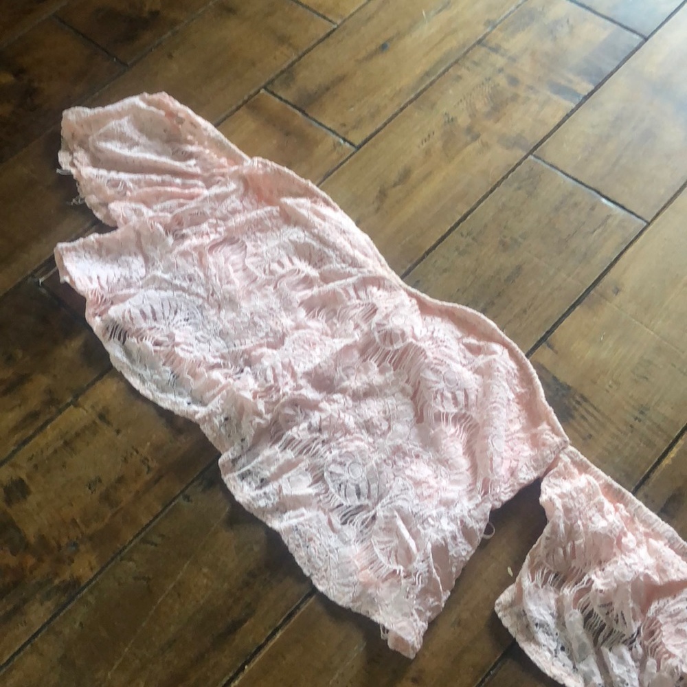 Lace Off The Shoulder Crop Top